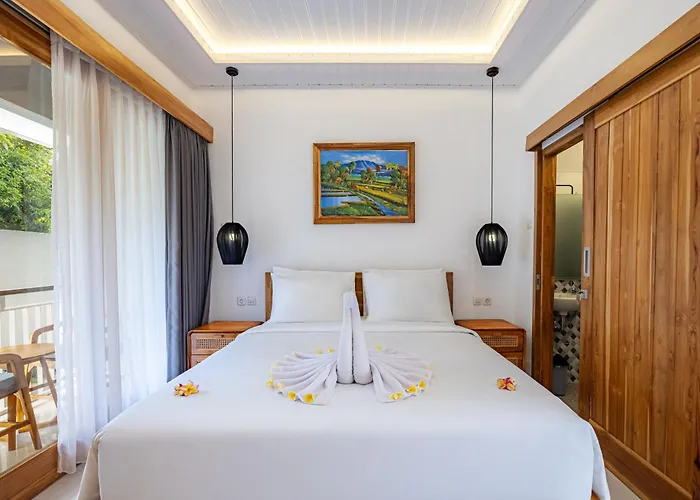 Guest house Dhong Livin Uluwatu Badung (Bali)