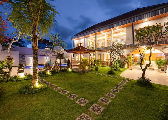 Dhong Livin Uluwatu 4*
